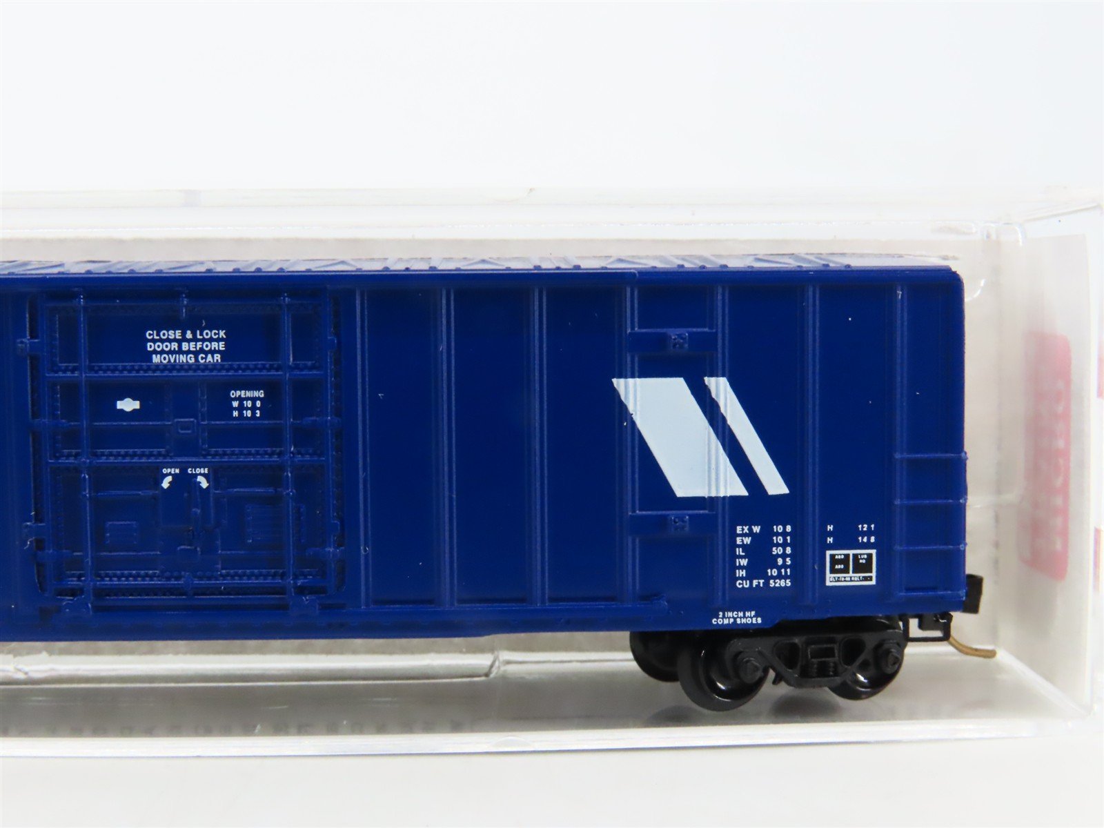 N Scale Micro-Trains MTL 27240 MRL Montana Rail Link 50' Plug Door Boxcar #25058