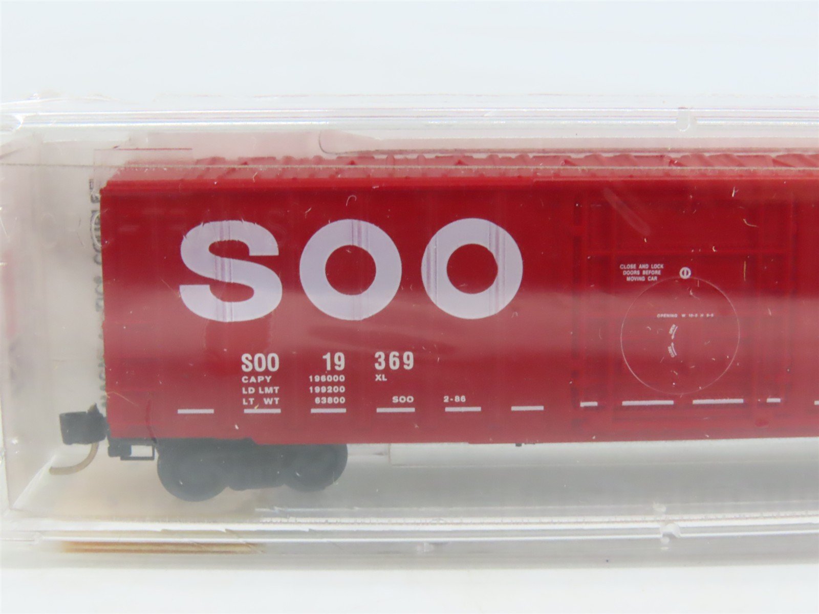 N Scale Micro-Trains MTL 27260 SOO Line 50' Rib Side Plug Door Box Car #19369