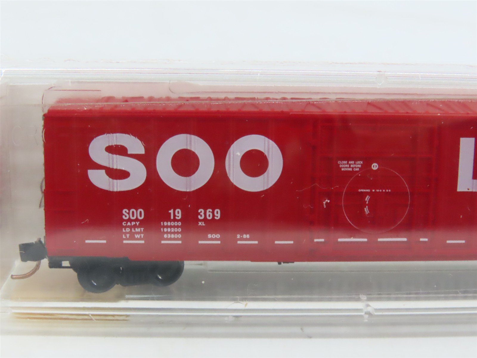 N Scale Micro-Trains MTL 27260 SOO Line 50' Rib Side Plug Door Box Car #19369