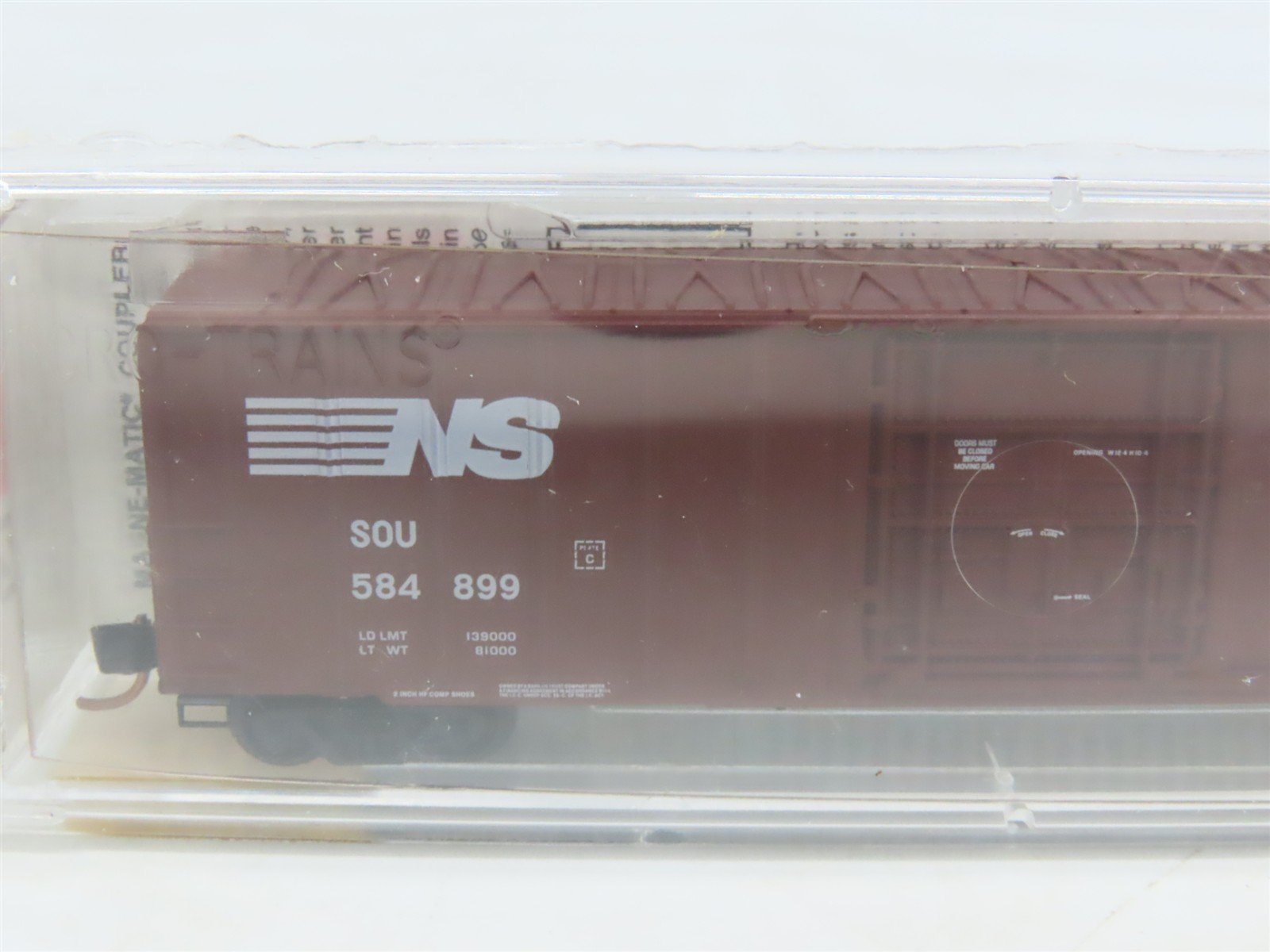 N Micro-Trains MTL 27230 SOU NS Norfolk Southern 50' Plug Door Box Car #584899