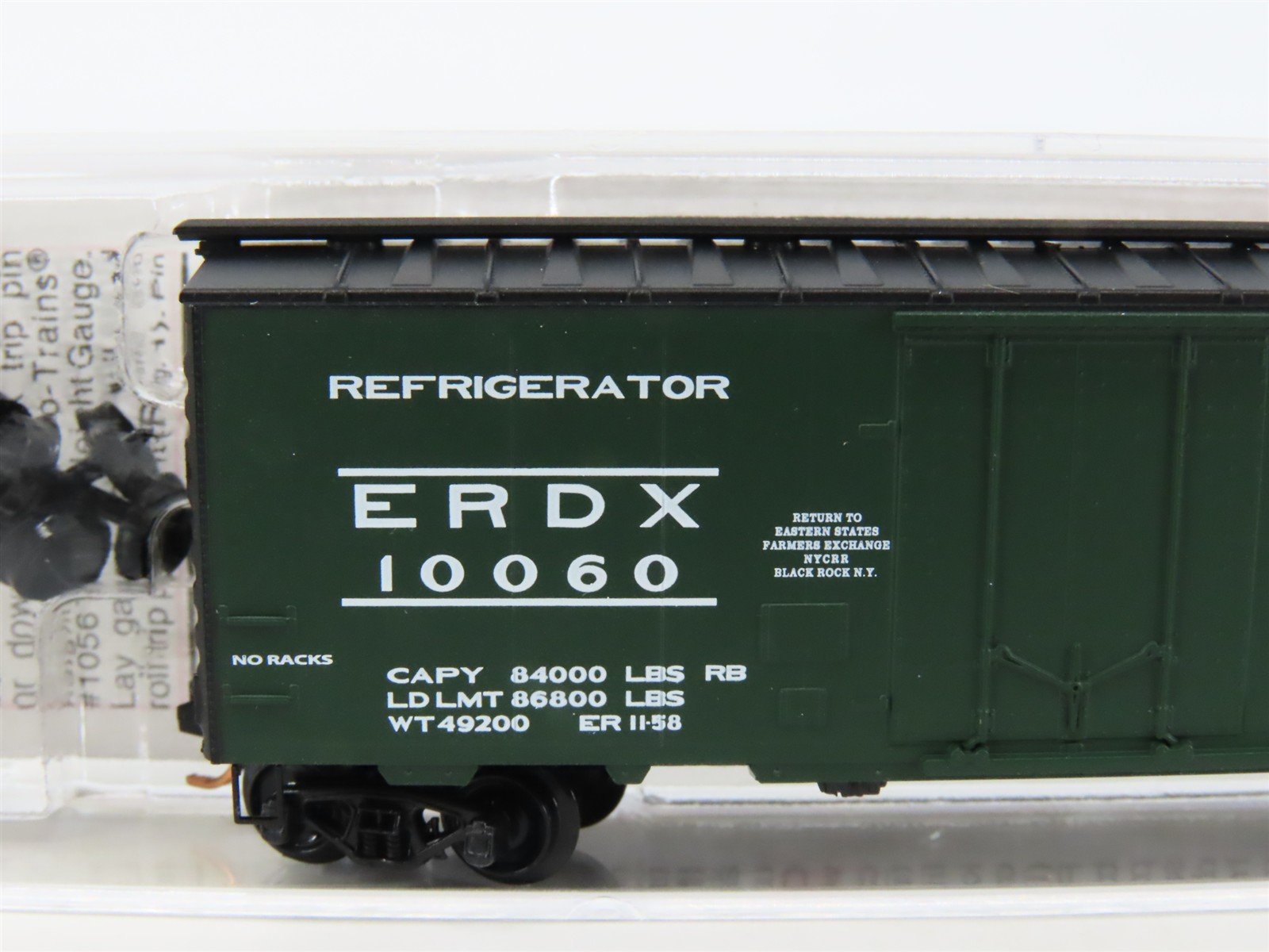 N Micro-Trains MTL 21420 ERDX Eastern States Farmers Exchange 40' Box Car #10060