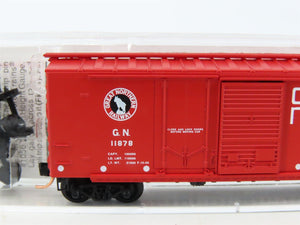 N Micro-Trains MTL 22020 GN Great Northern 40' Pug & Sliding Door Box Car #11878