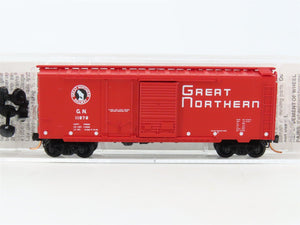 N Micro-Trains MTL 22020 GN Great Northern 40' Plug & Sliding Door Boxcar #11878