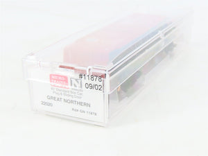 N Micro-Trains MTL 22020 GN Great Northern 40' Plug & Sliding Door Boxcar #11878