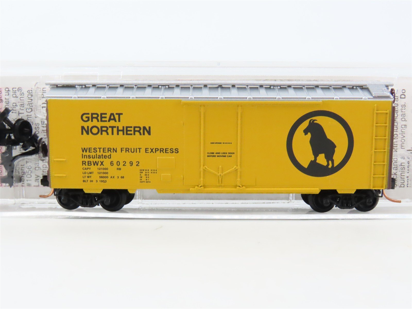 N Scale Micro-Trains MTL 21460 RBWX GN Western Fruit Express 40' Box Car #60292