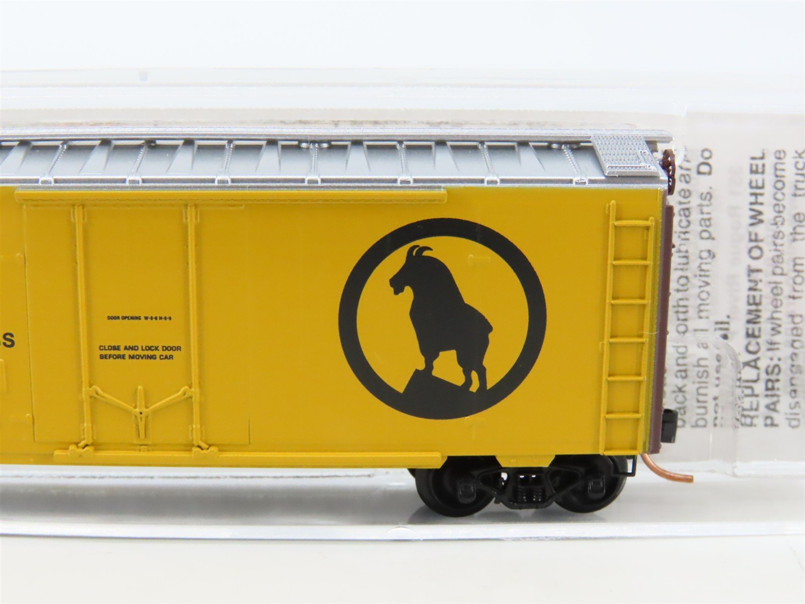 N Scale Micro-Trains MTL 21460 RBWX GN Western Fruit Express 40' Box Car #60292