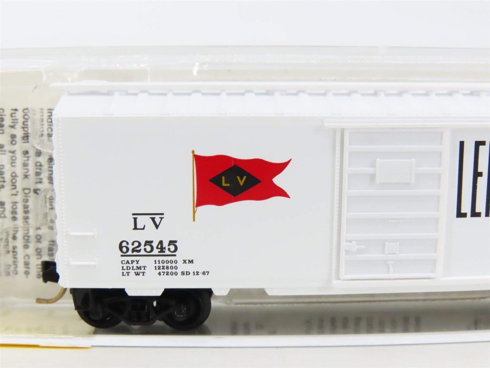 N Scale Micro-Trains MTL 20126 LV Lehigh Valley 40' Single Door Box Car #62545