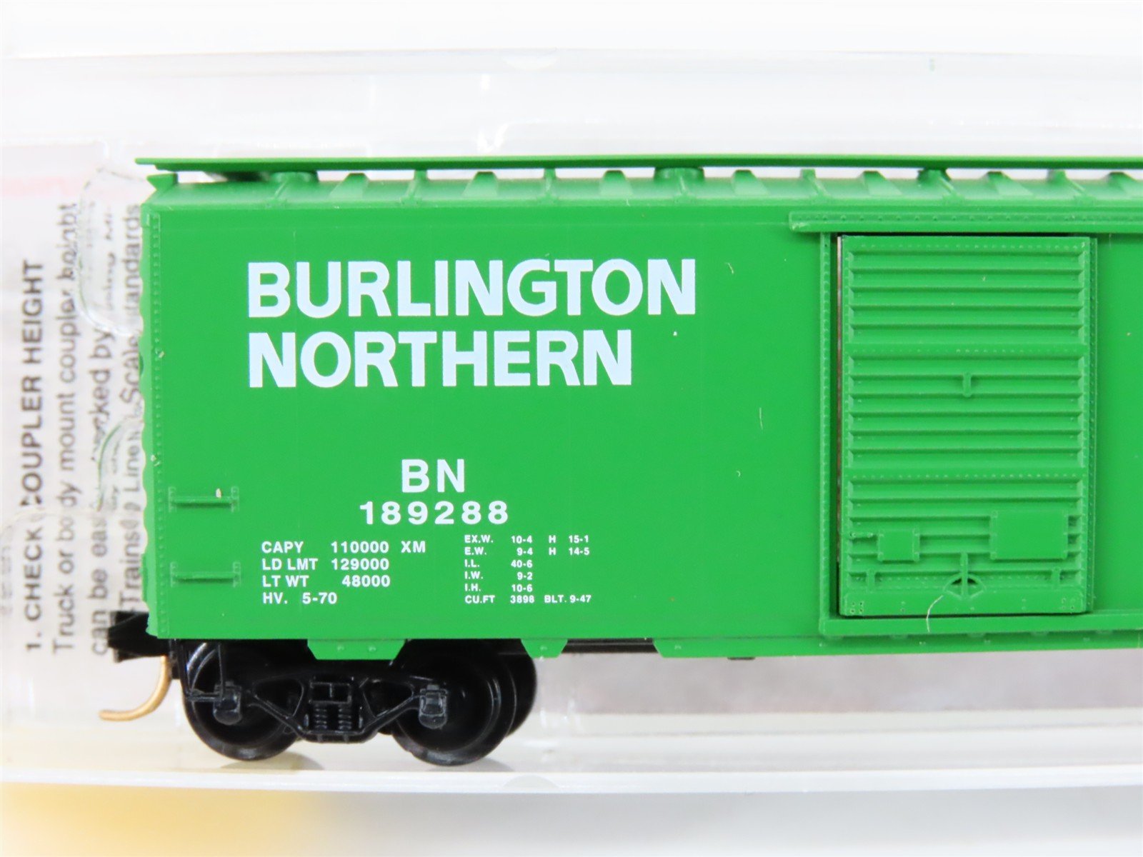 N Scale Micro-Trains MTL 20306/2 BN Burlington Northern 40' Box Car #189288