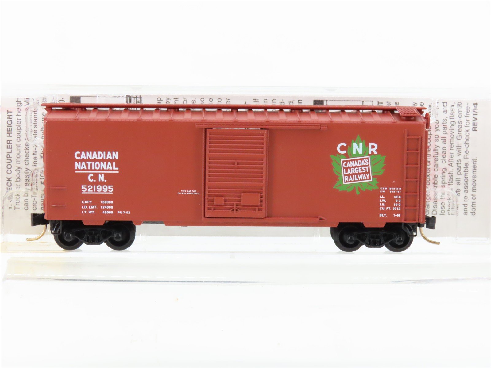 N Micro-Trains MTL 20206 CN Canadian National 'Maple Leaf" 40' Box Car #521995