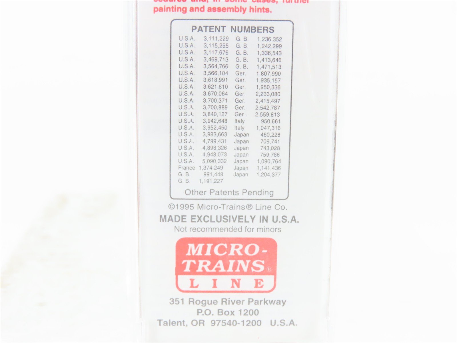 N Micro-Trains MTL 20206 CN Canadian National 'Maple Leaf