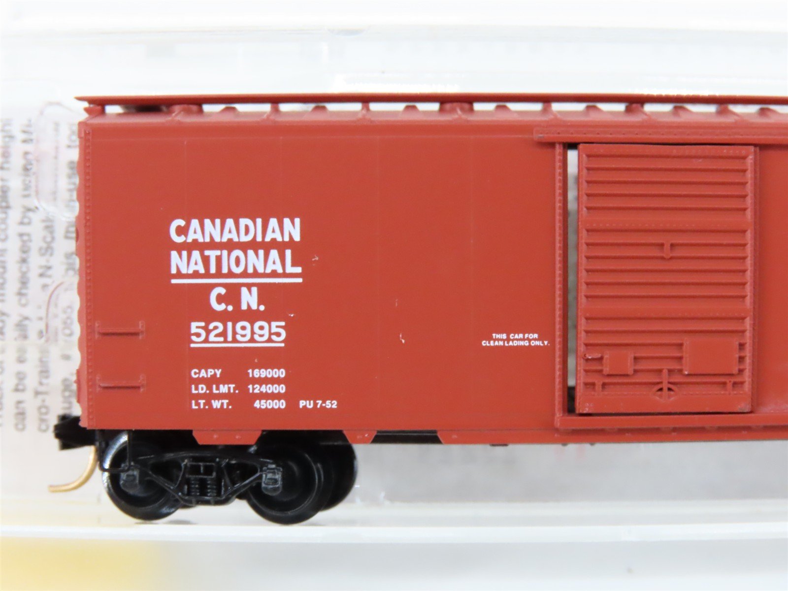 N Micro-Trains MTL 20206 CN Canadian National 