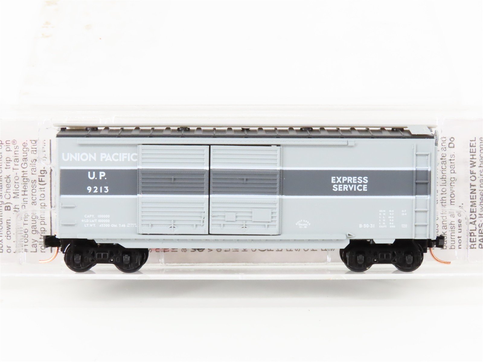 N Scale Micro-Trains MTL 23270 UP Union Pacific Express Service 40' Boxcar #9213