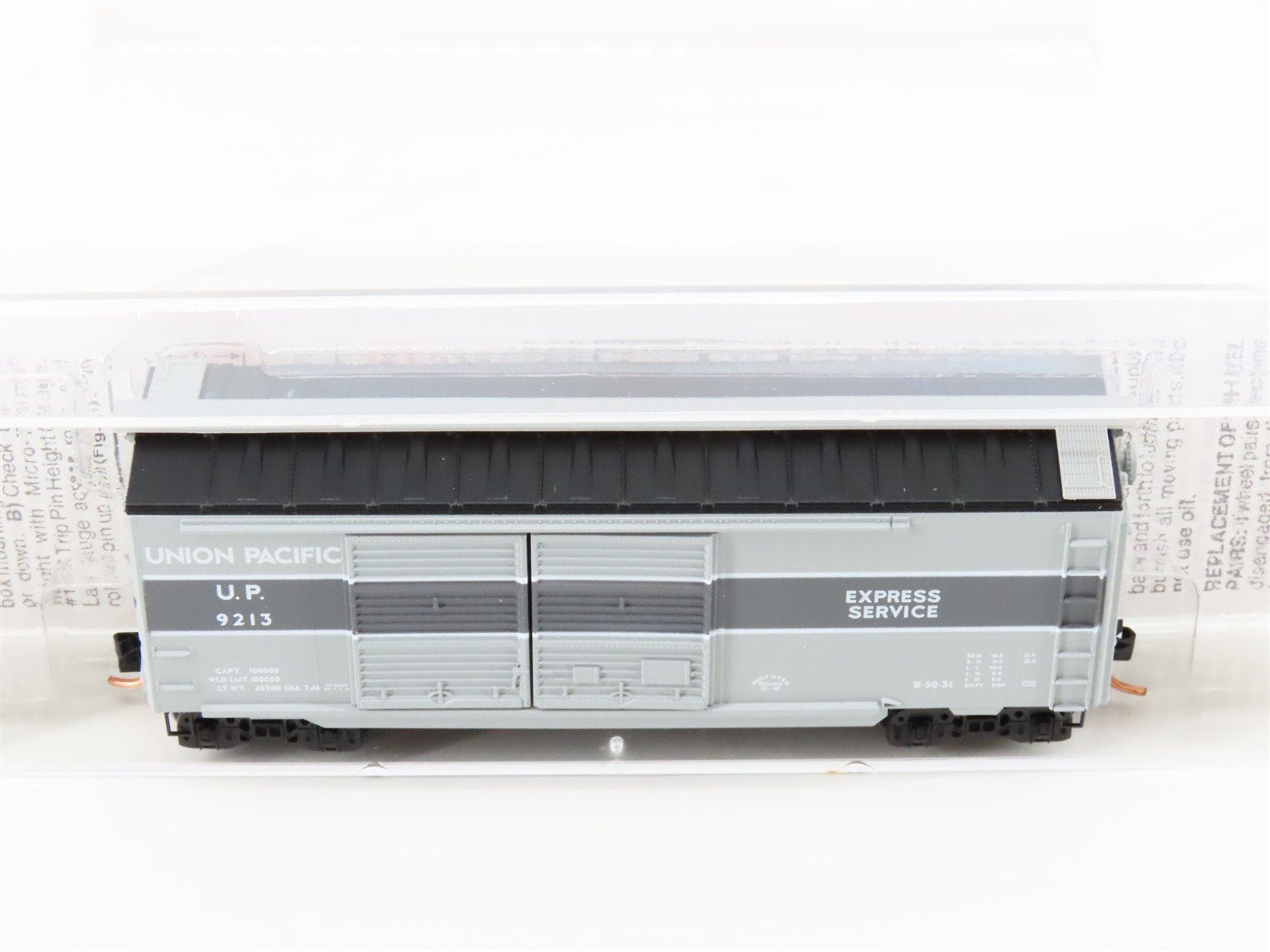 N Scale Micro-Trains MTL 23270 UP Union Pacific Express Service 40' Boxcar #9213
