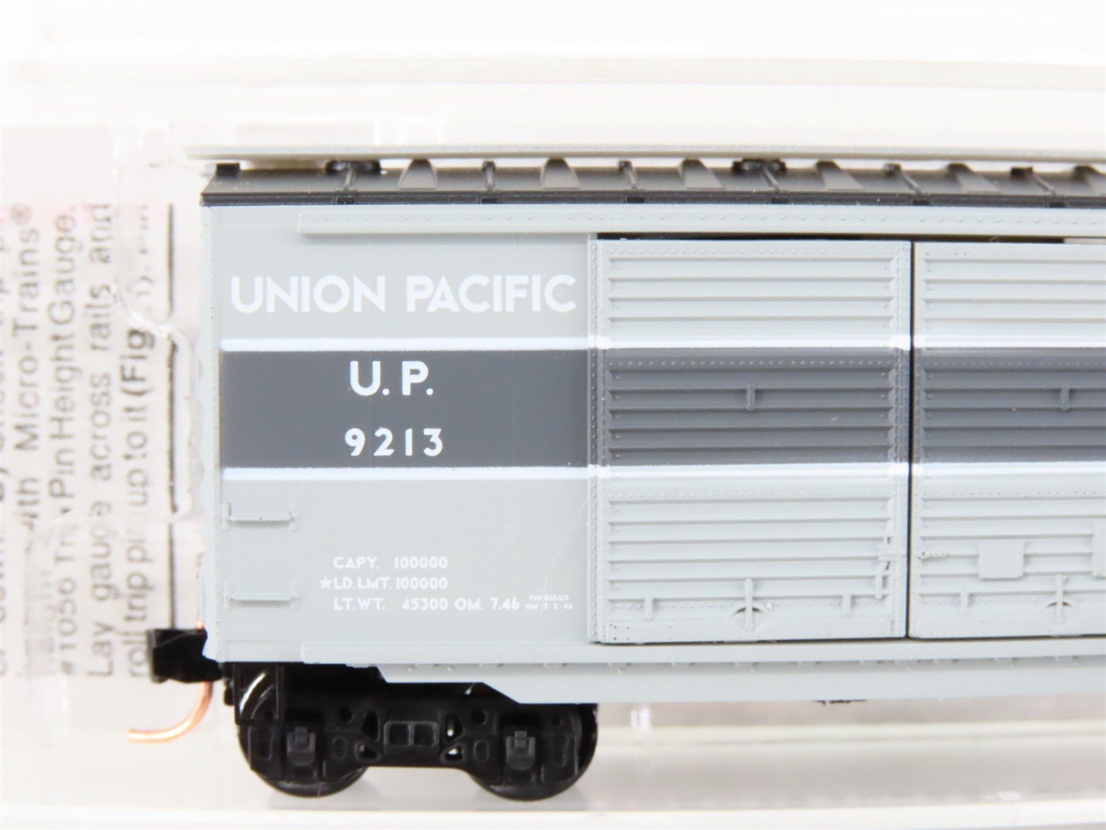 N Scale Micro-Trains MTL 23270 UP Union Pacific Express Service 40' Boxcar #9213