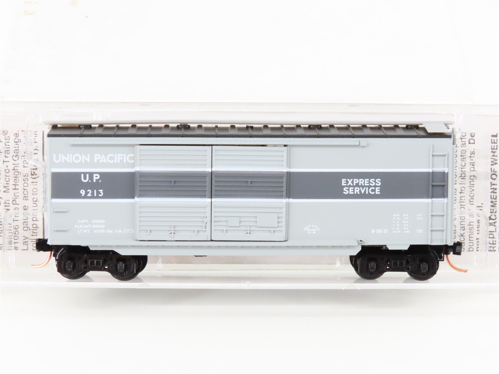 N Scale Micro-Trains MTL 23270 UP Union Pacific Express Service 40' Boxcar #9213