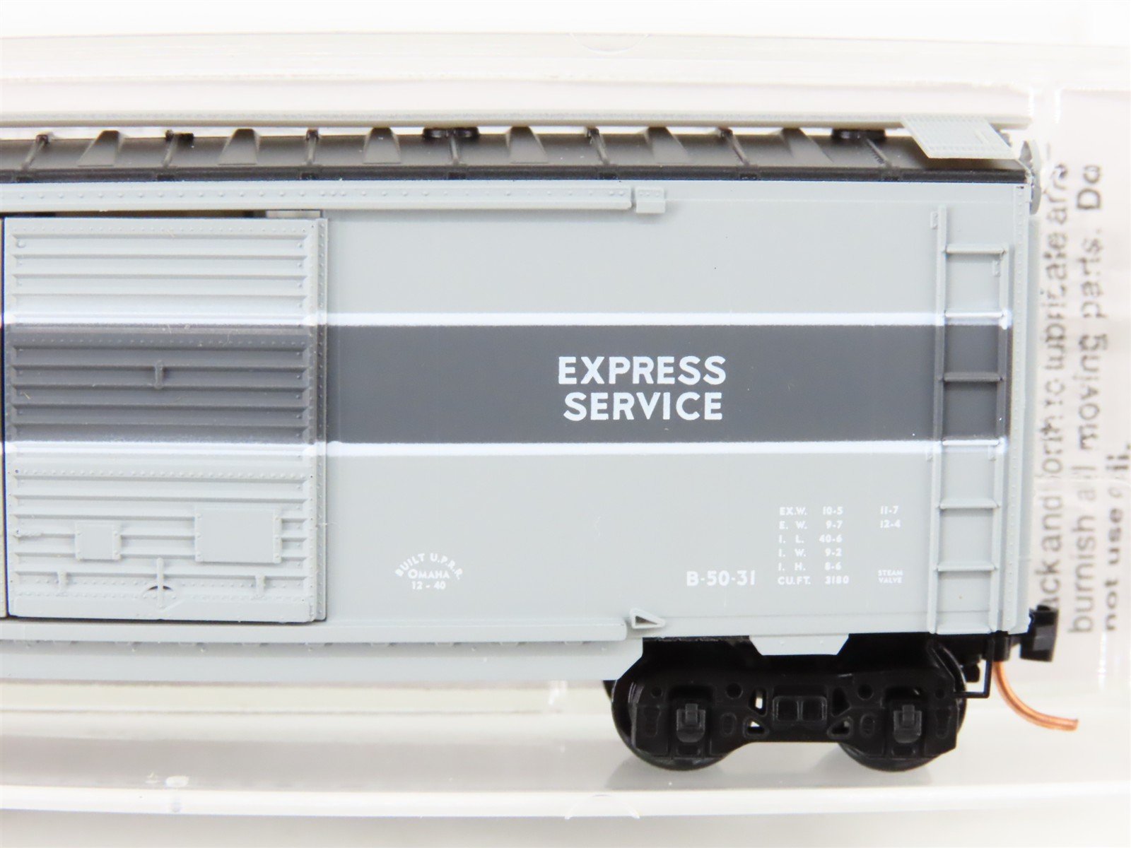 N Scale Micro-Trains MTL 23270 UP Union Pacific Express Service 40' Boxcar #9213