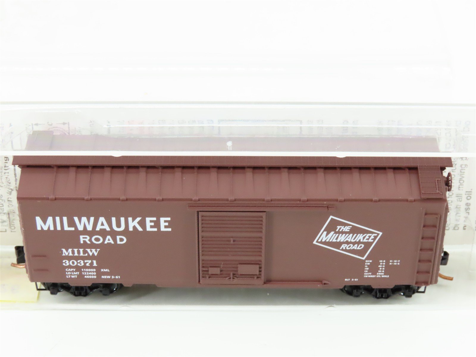 N Scale Micro-Trains MTL 20526 MILW Milwaukee Road 40' Single Door Boxcar #30371