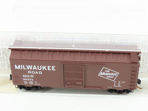 N Scale Micro-Trains MTL 20526 MILW Milwaukee Road 40' Single Door Boxcar #30371