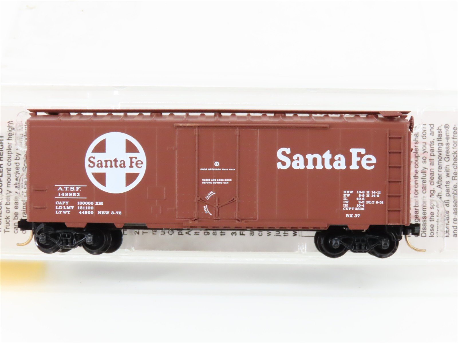 N Scale Micro-Trains MTL 21110 ATSF Santa Fe 40' Plug Door Box Car #149953
