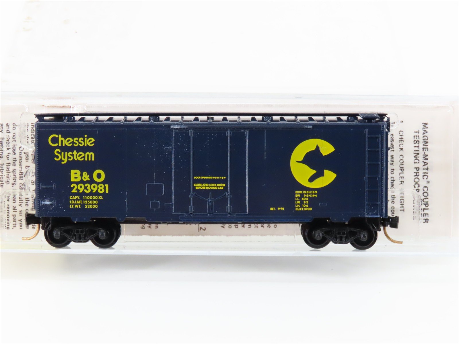 N Kadee Micro-Trains MTL 21090 B&O Chessie System 40' Plug Door Box Car #293981