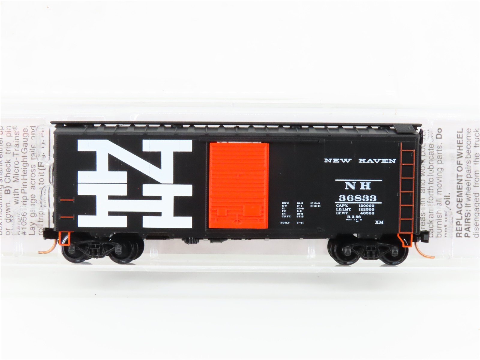 N Scale Micro-Trains MTL 20556 NH New Haven 40' Single Door Box Car #36833