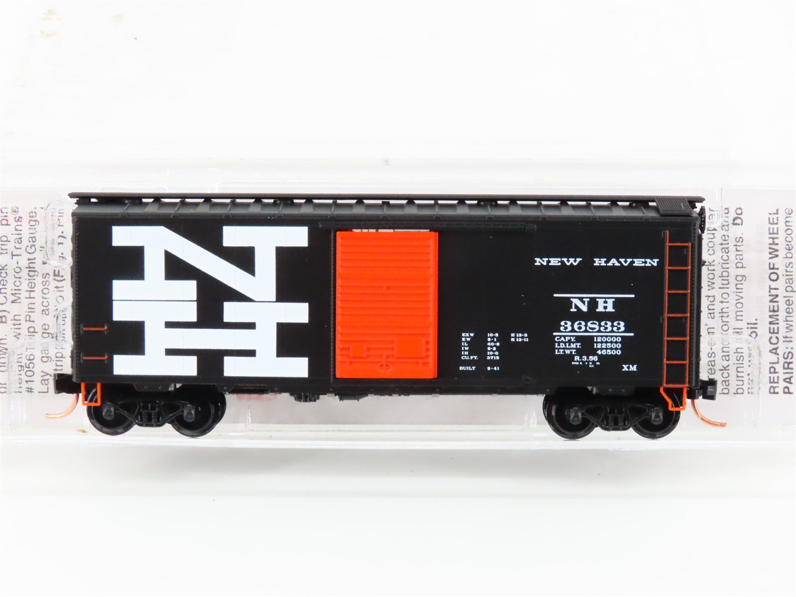 N Scale Micro-Trains MTL 20556 NH New Haven 40' Single Door Box Car #36833