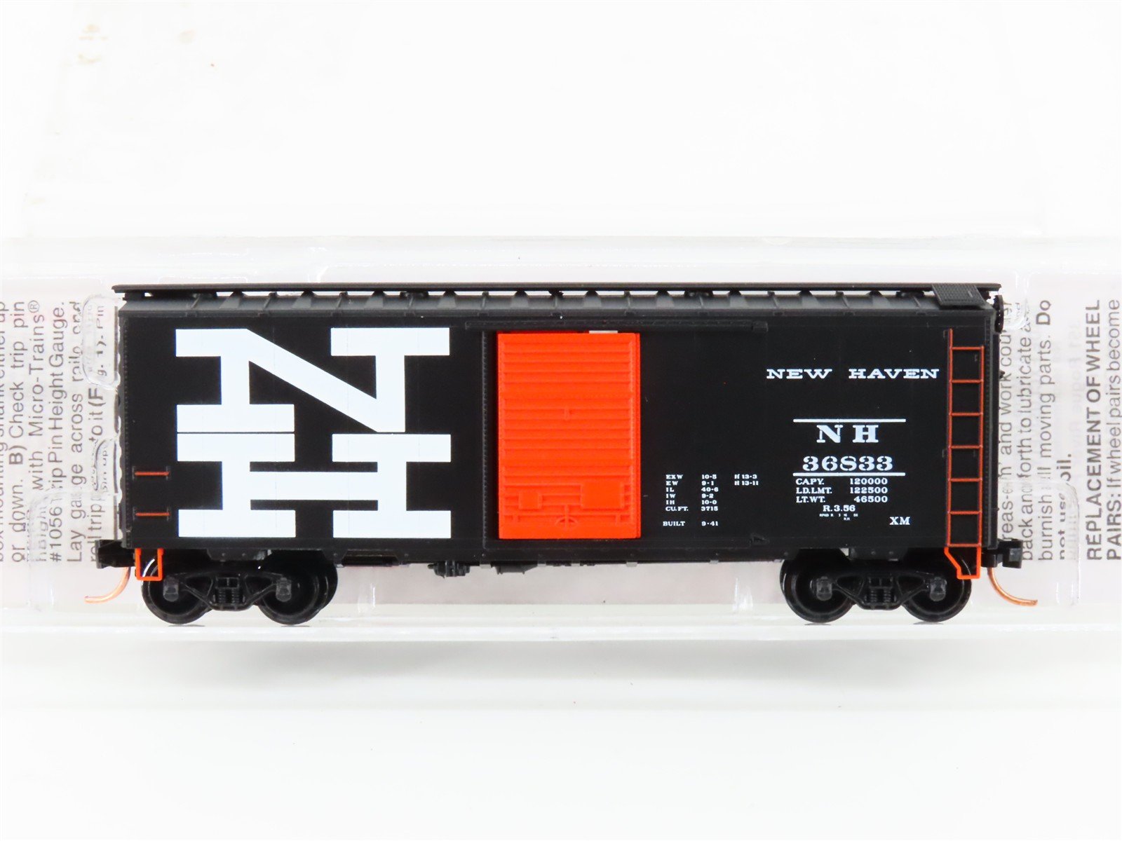 N Scale Micro-Trains MTL 20556 NH New Haven 40' Single Door Box Car #36833