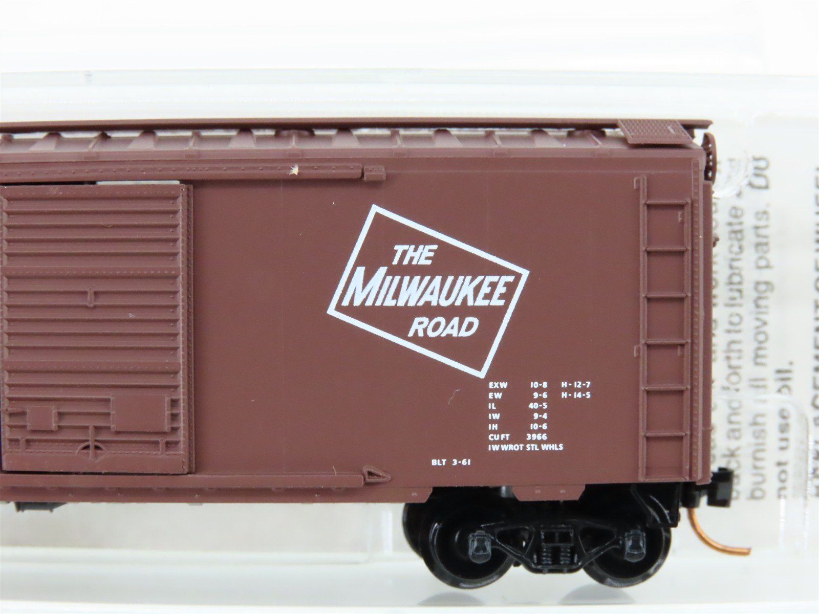 N Scale Micro-Trains MTL 20526 MILW Milwaukee Road 40' Single Door Boxcar #30371