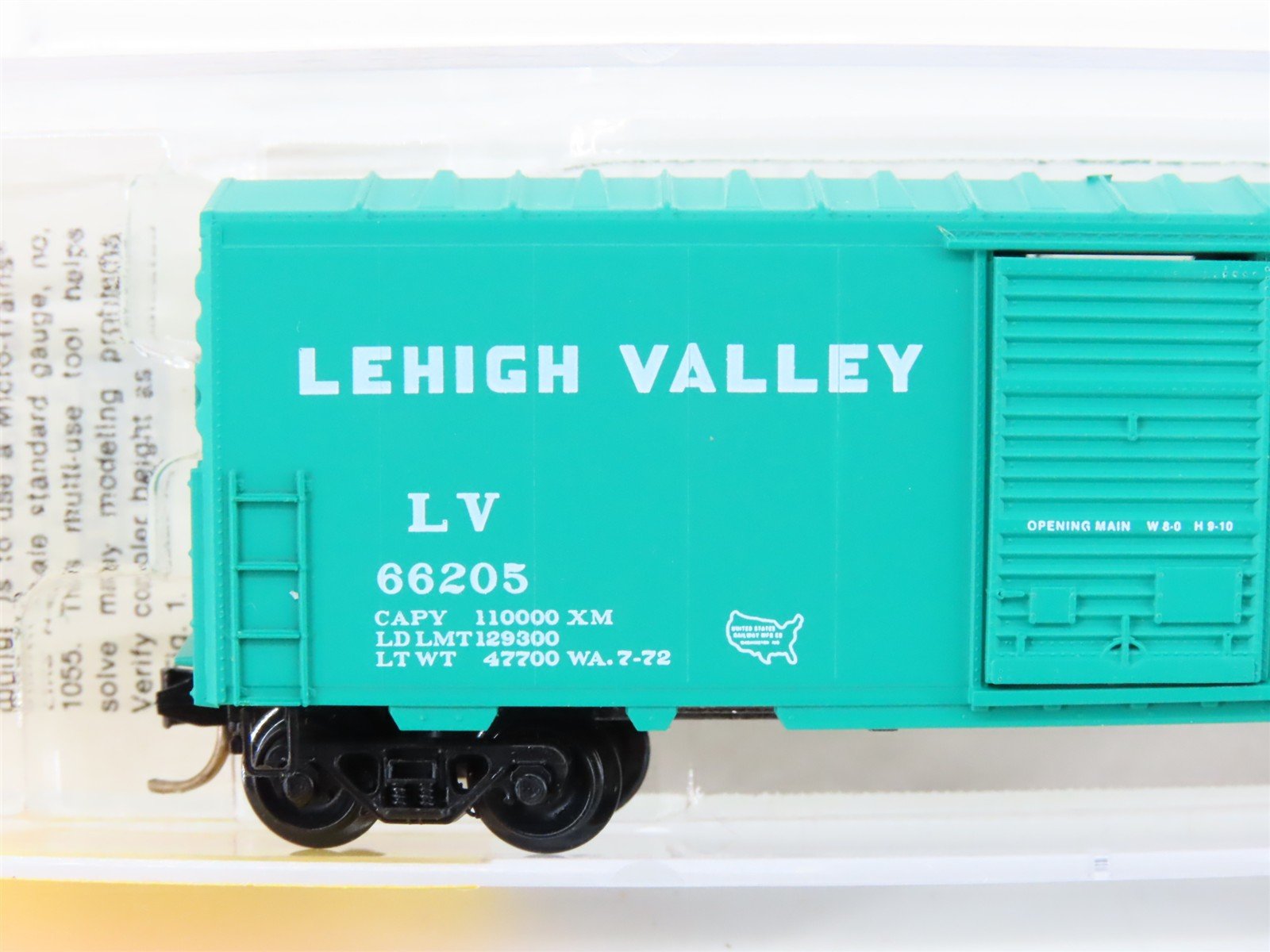 N Scale Micro-Trains MTL 24020 LV Lehigh Valley 40' Single Door Box Car #66205