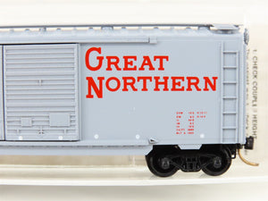 N Scale Micro-Trains MTL 23180 GN Great Northern 40' Double Door Box Car #3345