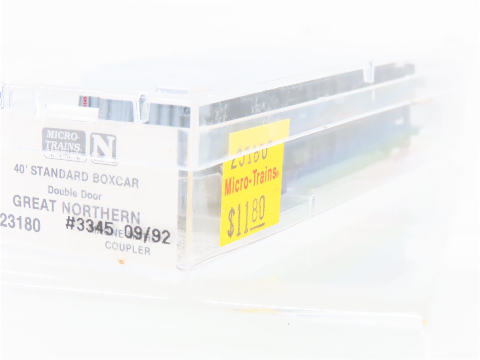 N Scale Micro-Trains MTL 23180 GN Great Northern 40' Double Door Box Car #3345