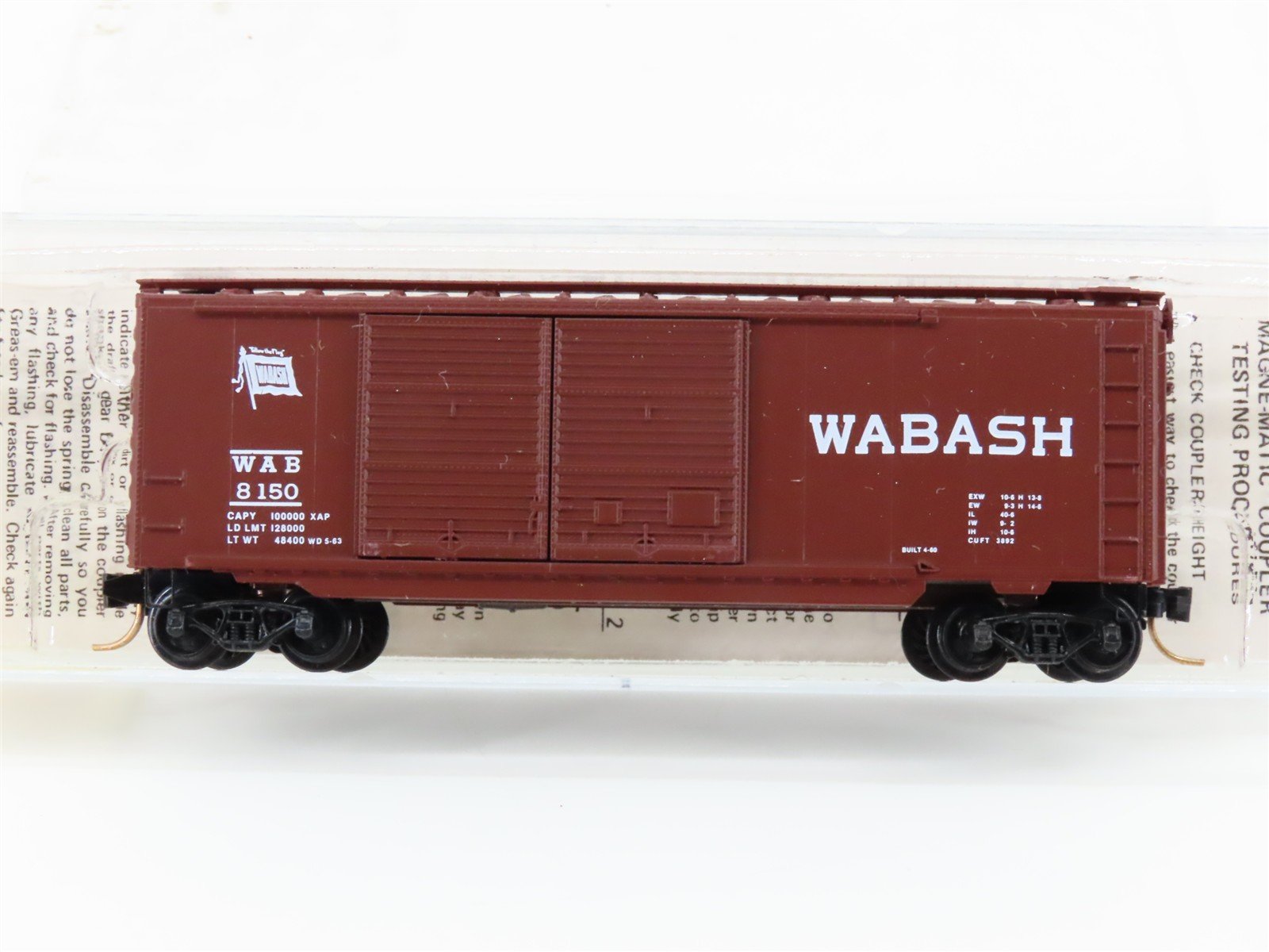 N Kadee Micro-Trains MTL 23130 WAB Wabash "Follow The Flag" 40' Box Car #8150