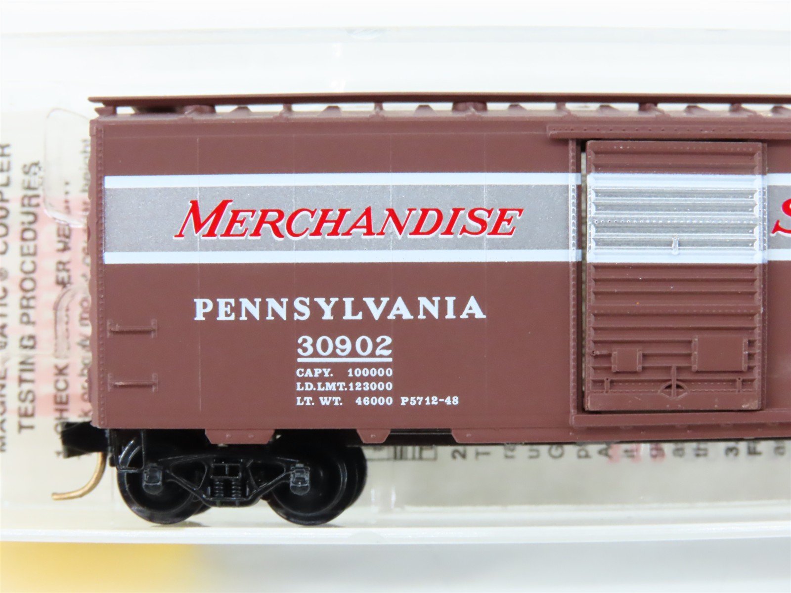 N Micro-Trains MTL 20066 PRR Pennsylvania Merchandise Service 40' Box Car #30902