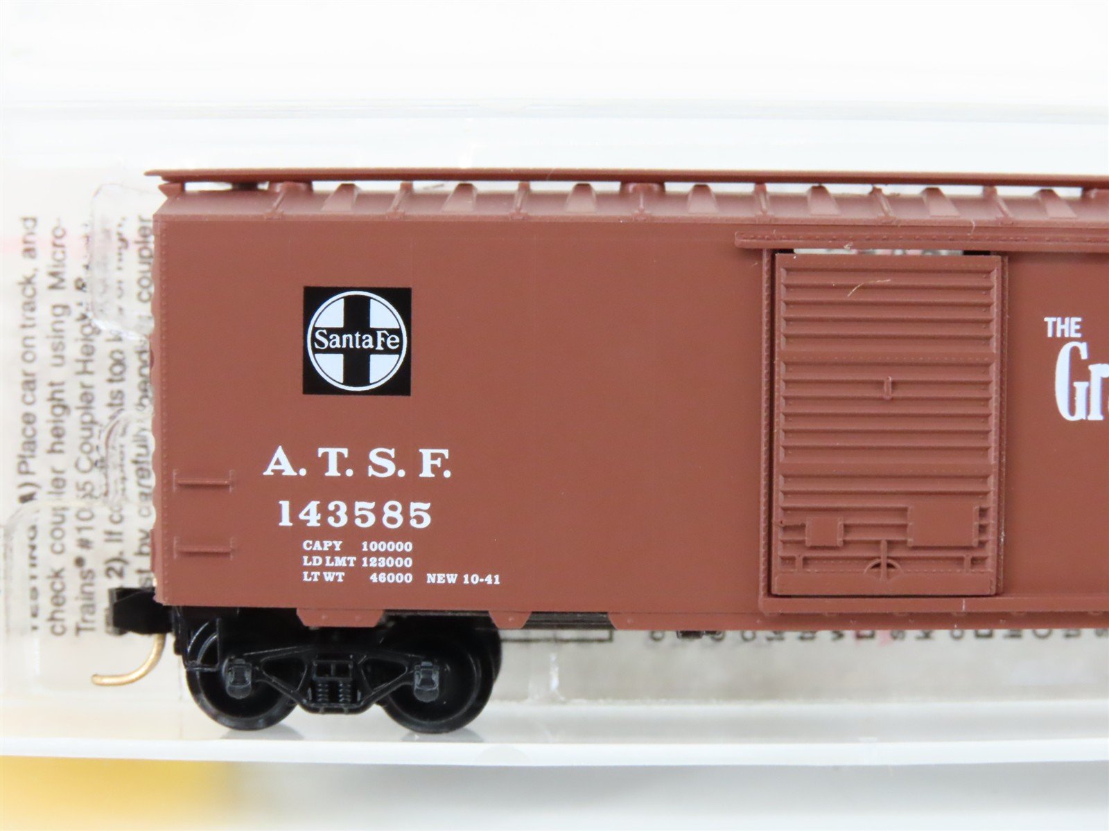 N Scale Micro-Trains MTL 20060 ATSF Santa Fe Grand Canyon 40' Box Car #143585