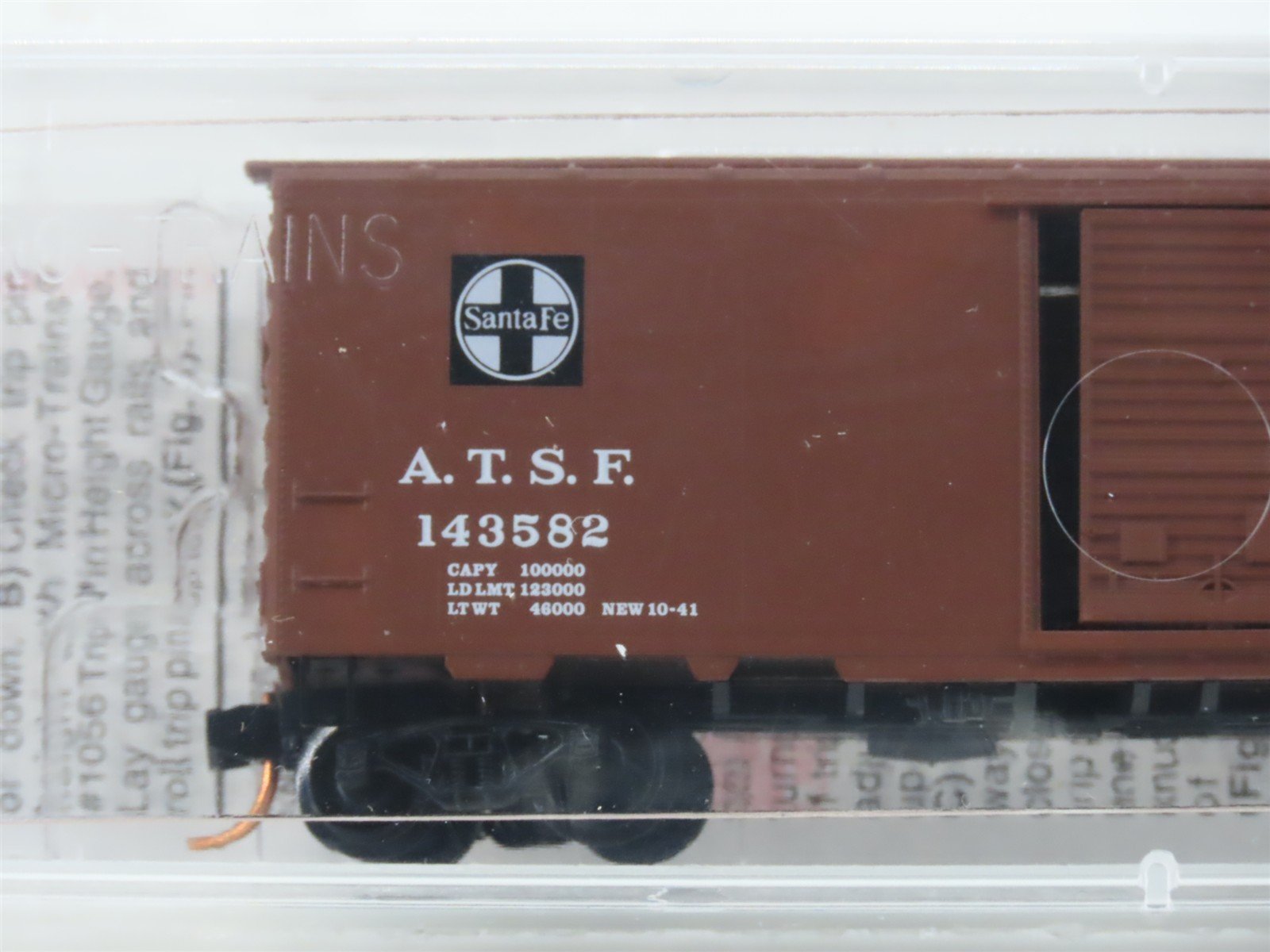 N Scale Micro-Trains MTL 20060 ATSF Santa Fe Grand Canyon 40' Box Car #143582