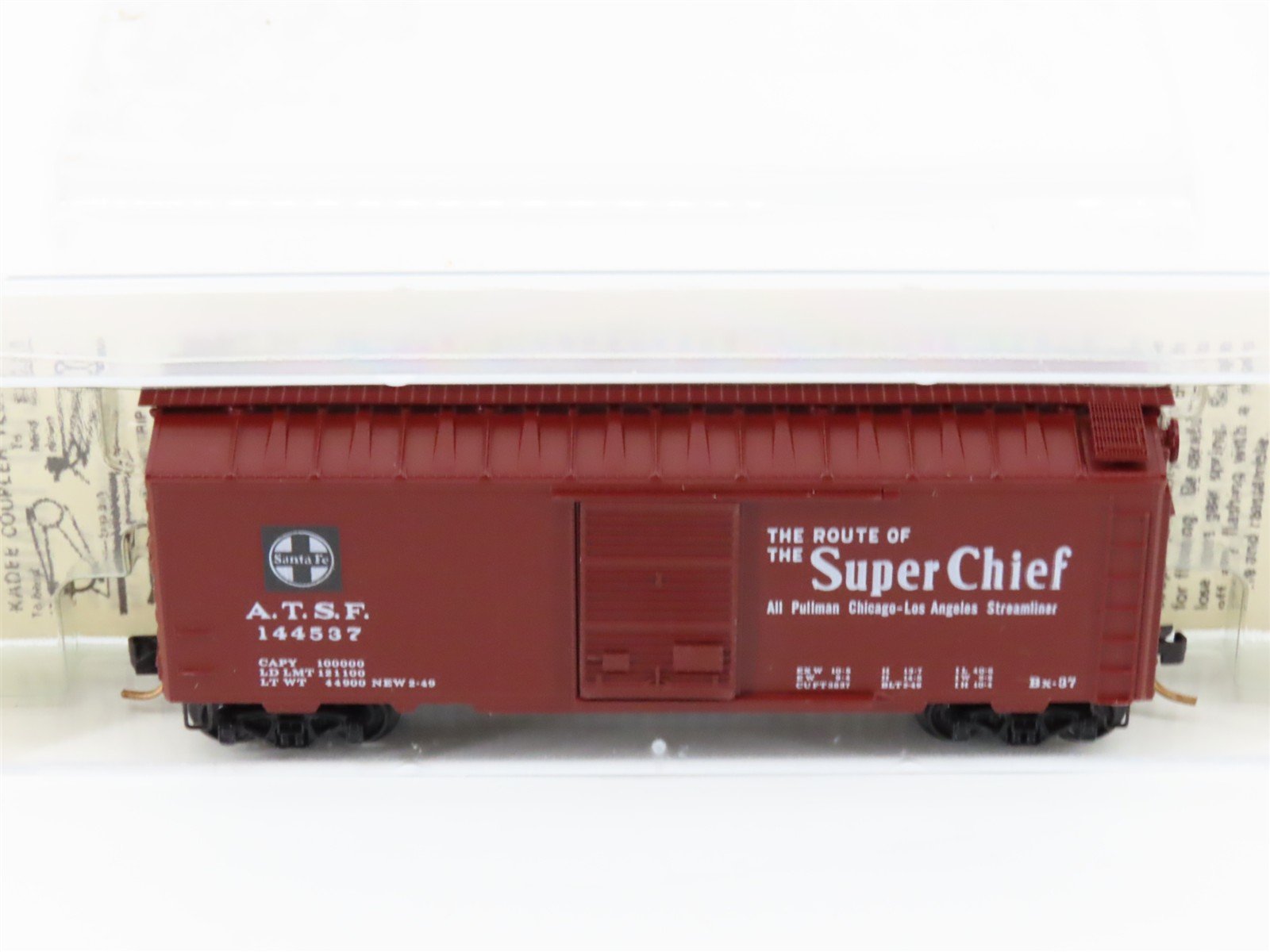 N Kadee Micro-Trains MTL 20020 ATSF Santa Fe Super Chief 40' Box Car #144537