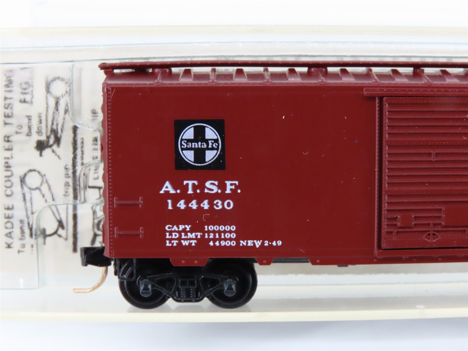 N Scale Kadee Micro-Trains MTL 20050 ATSF Santa Fe Scout 40' Box Car #144430