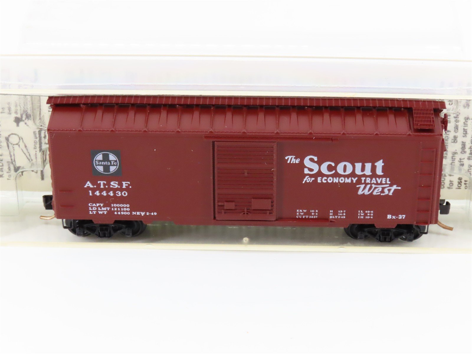 N Scale Kadee Micro-Trains MTL 20050 ATSF Santa Fe Scout 40' Box Car #144430