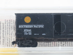 N Scale Micro-Trains MTL 20090 SP Southern Pacific Overnight 40' Box Car #97940
