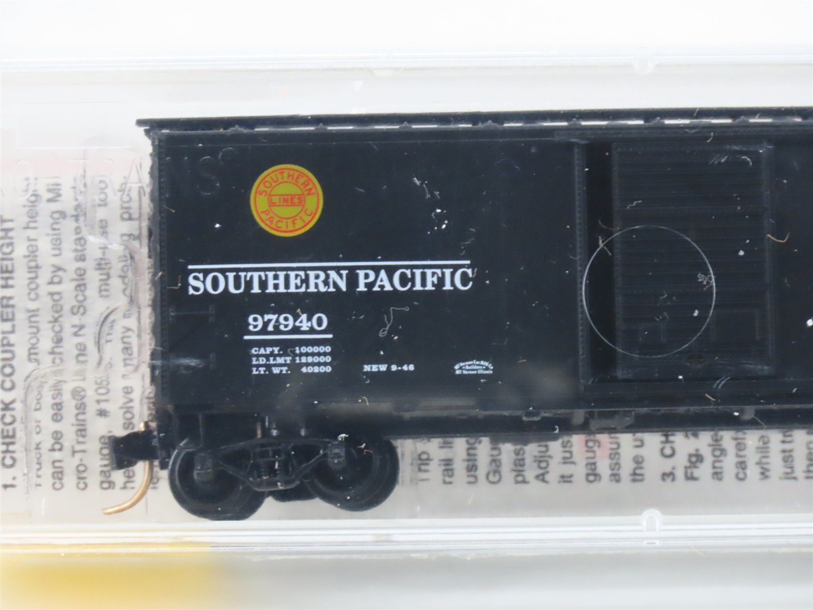 N Scale Micro-Trains MTL 20090 SP Southern Pacific Overnight 40' Box Car #97940