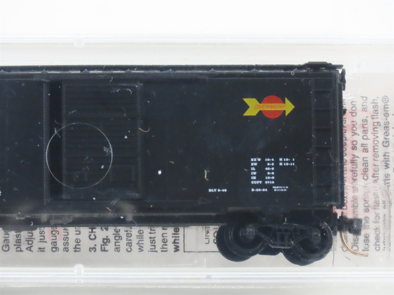 N Scale Micro-Trains MTL 20090 SP Southern Pacific Overnight 40' Box Car #97940