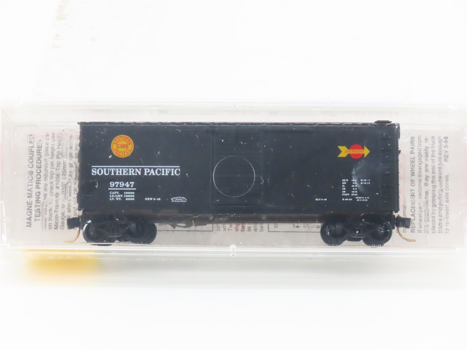 N Scale Micro-Trains MTL 20090 SP Southern Pacific Overnight 40' Box Car #97947