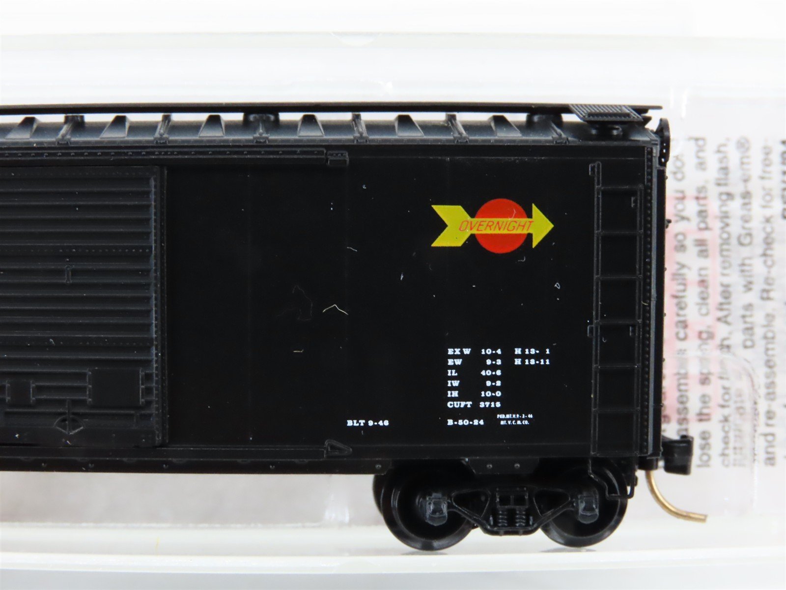 N Scale Micro-Trains MTL 20090 SP Southern Pacific Overnight 40' Box Car #97940