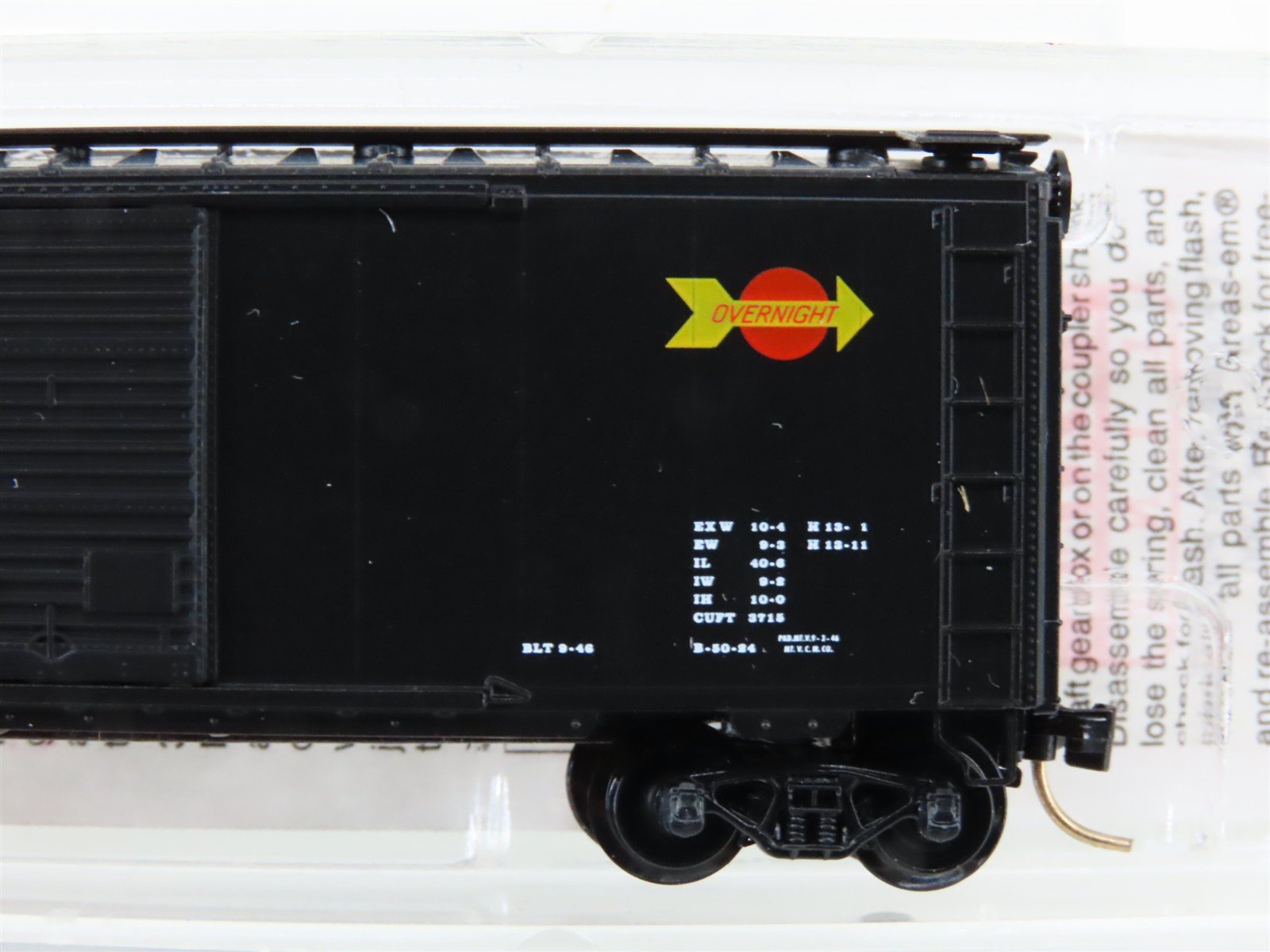 N Scale Micro-Trains MTL 20090 SP Southern Pacific Overnight 40' Box Car #97940