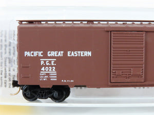 N Scale Micro-Trains MTL 20970 PGE Pacific Great Eastern 40' Box Car #4022