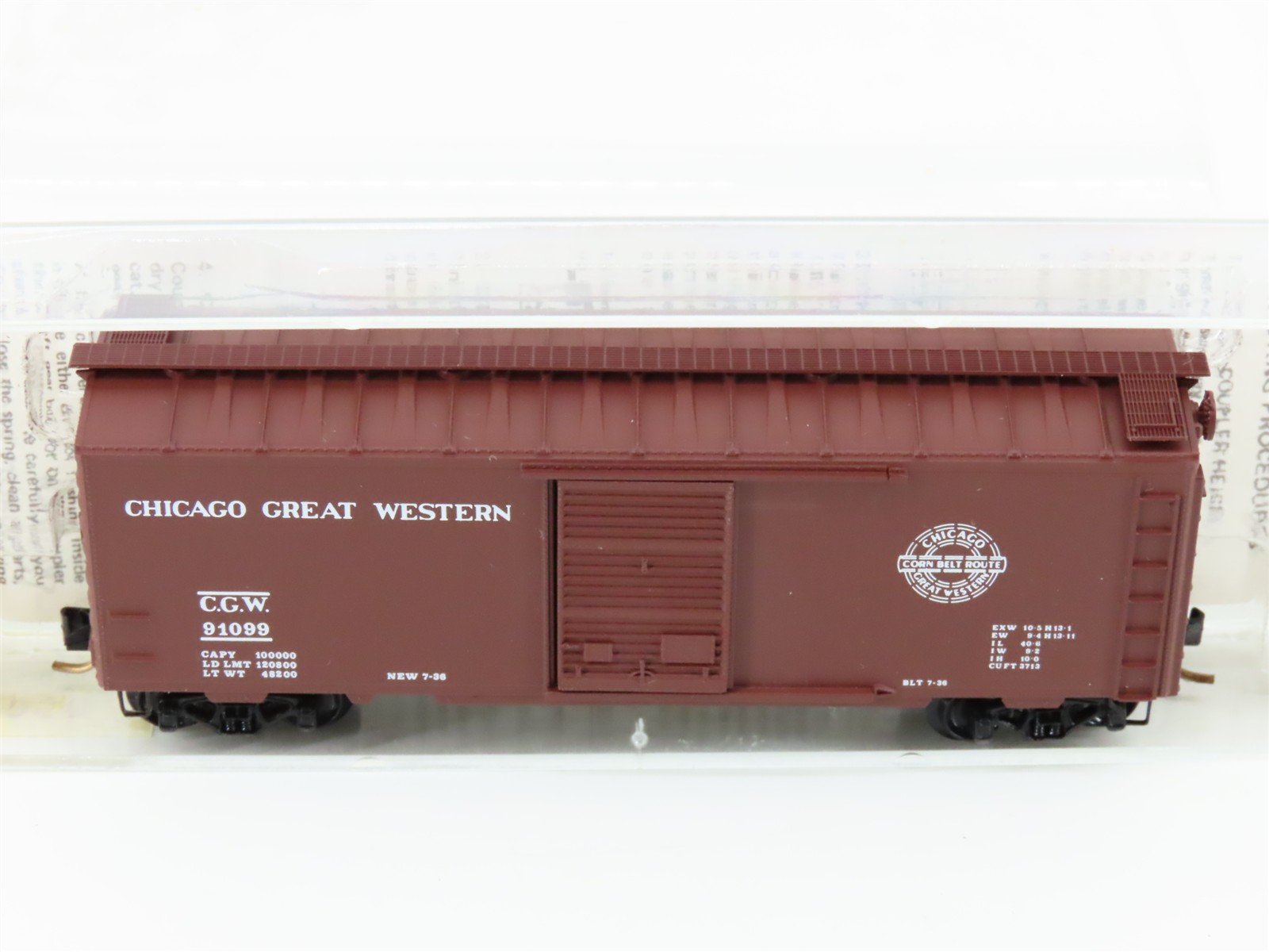 N Scale Kadee Micro-Trains MTL 20950 CGW Corn Belt Route 40' Box Car #91099
