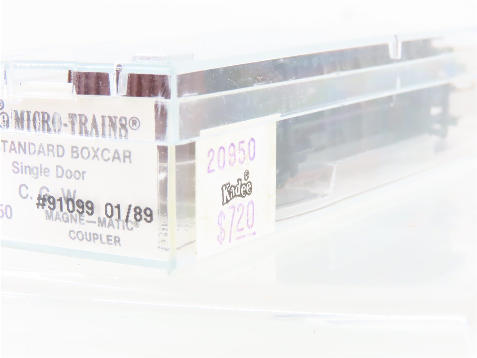 N Scale Kadee Micro-Trains MTL 20950 CGW Corn Belt Route 40' Box Car #91099