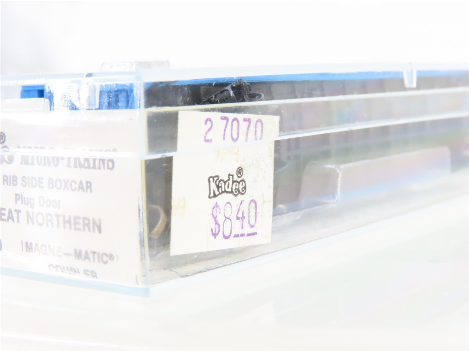 N Kadee Micro-Trains MTL 27070 GN Great Northern Big Sky Blue 50' Boxcar #138148