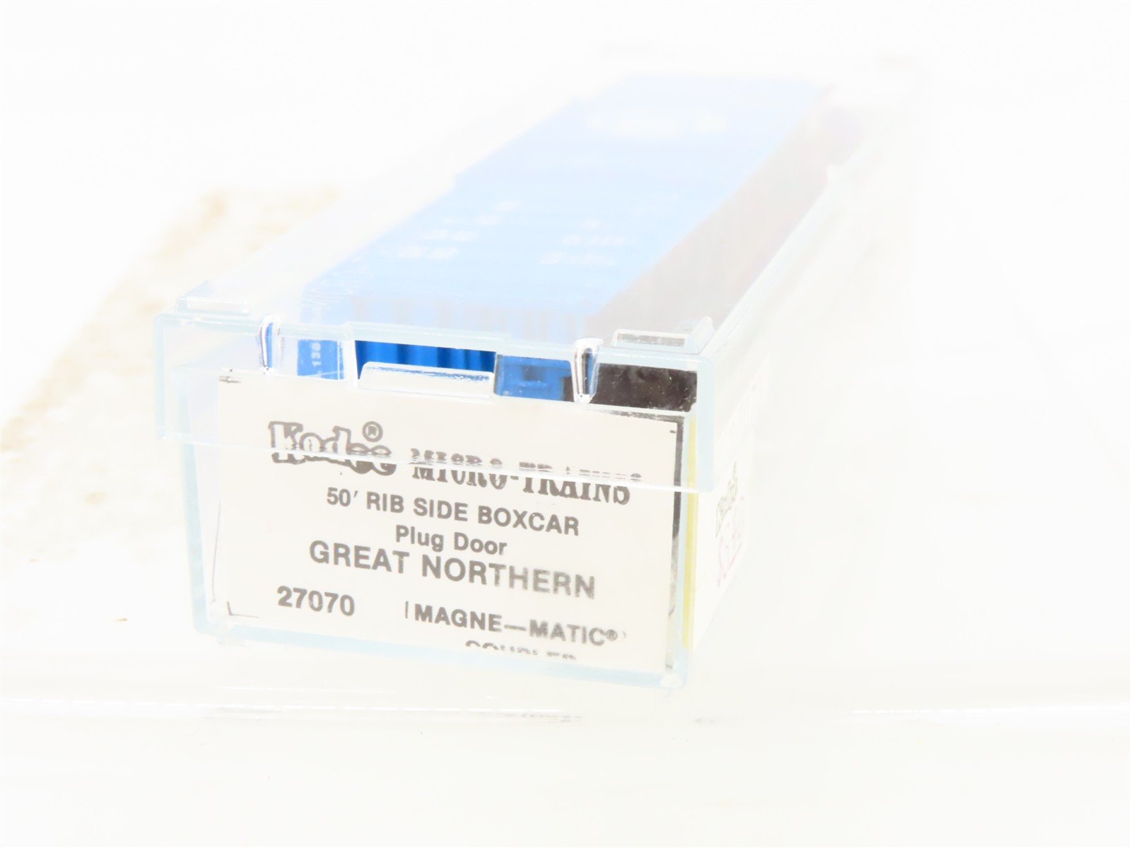 N Kadee Micro-Trains MTL 27070 GN Great Northern Big Sky Blue 50' Boxcar #138148