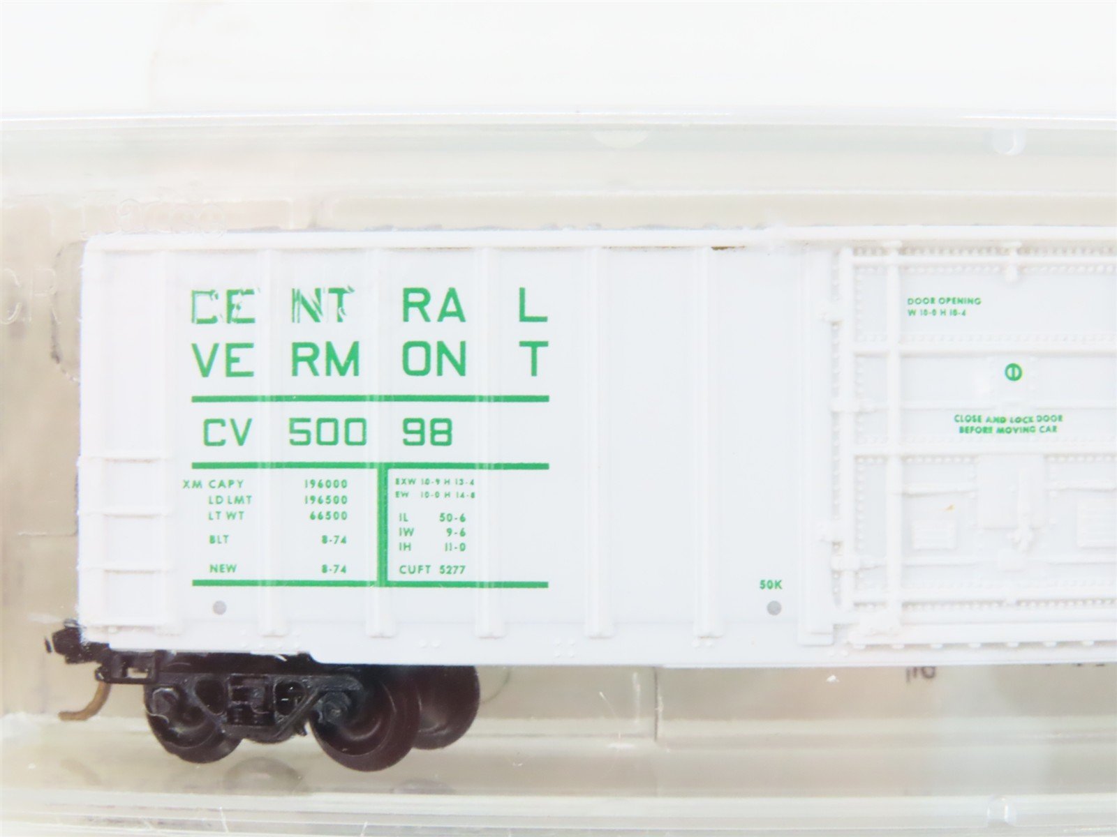 N Scale Kadee Micro-Trains MTL 27160 CV Central Vermont 50' Box Car #50098